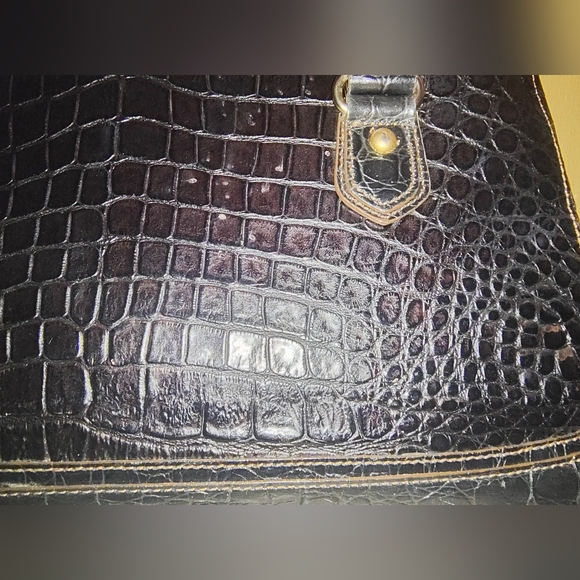 Brahmin Honor Collection Sleek Black Croc Embossed Shoulder Bag - Picture 12 of 16